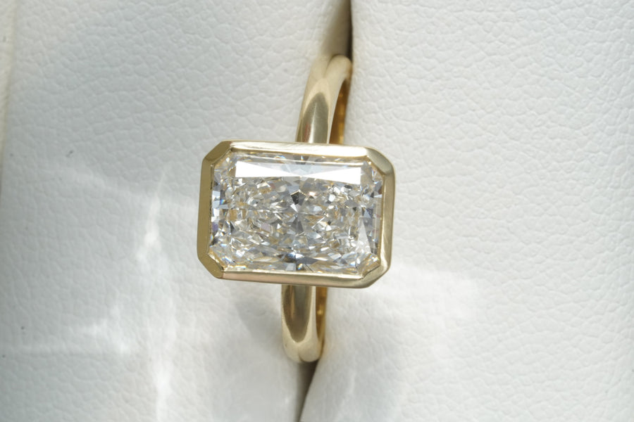 Sabine - Bezel Radiant Cut Diamond Engagement Ring